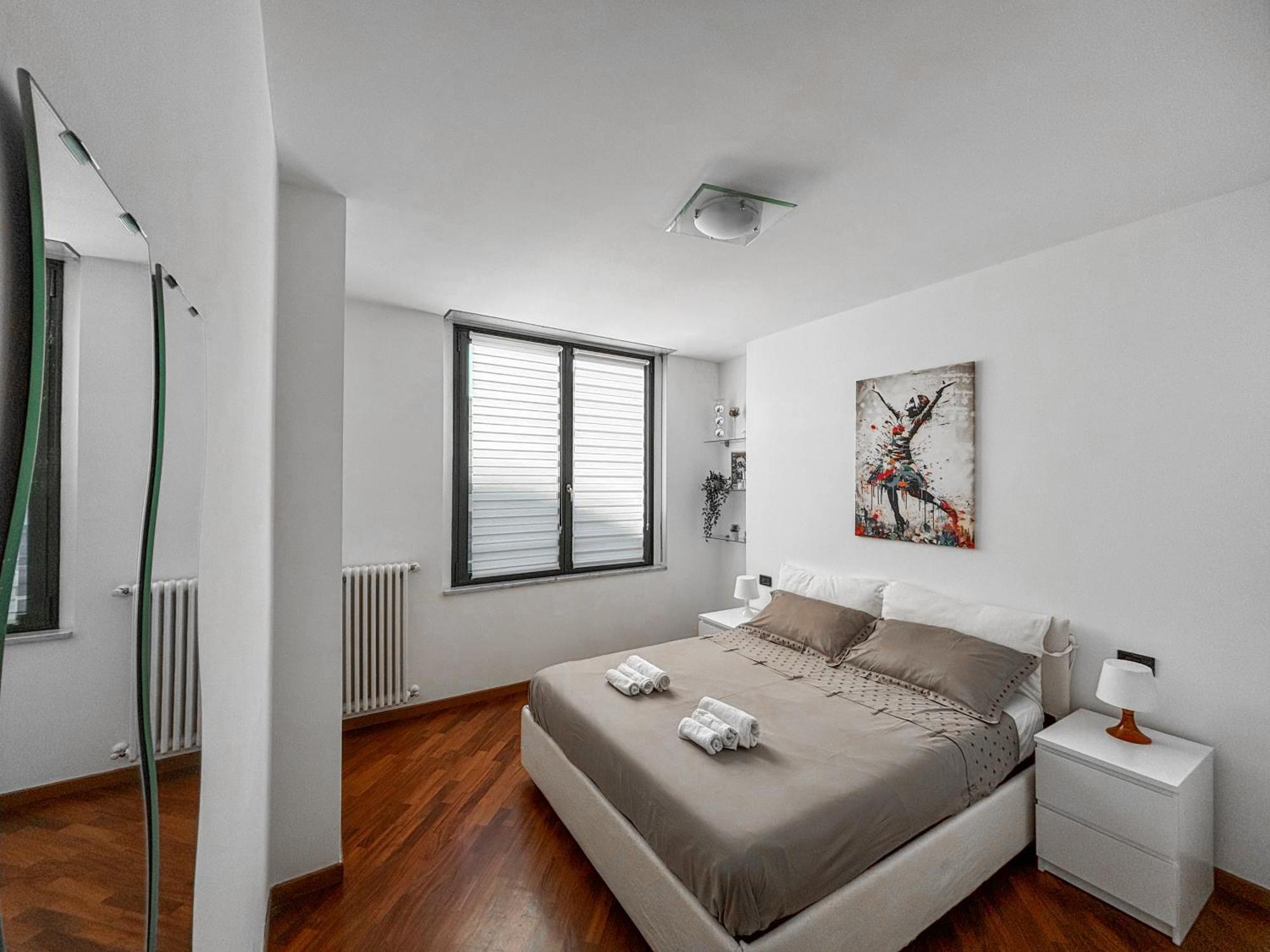 Bilocale Con Terrazzo E Box Auto Su Richiesta Apartment Como Exterior foto